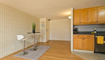 Sixteen Regents condo # 401, Honolulu, Hawaii - photo 4 of 21