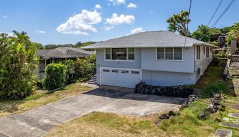 2340  University Ave Manoa Area,  home - photo 1 of 20