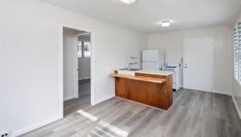 2341-B Palolo Ave Honolulu - Rental - photo 3 of 10