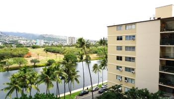 Fairway Villa condo # 1013, Honolulu, Hawaii - photo 1 of 10