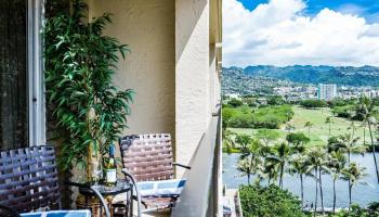 Fairway Villa condo # 1101, Honolulu, Hawaii - photo 5 of 25
