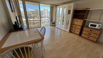 Fairway Villa condo # 2209, Honolulu, Hawaii - photo 1 of 25