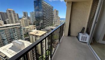Fairway Villa condo # 2209, Honolulu, Hawaii - photo 6 of 25