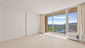 Fairway Villa condo # 2409, Honolulu, Hawaii - photo 6 of 25