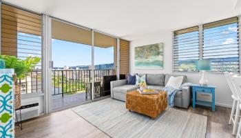 Fairway Villa condo # 2718, Honolulu, Hawaii - photo 1 of 1