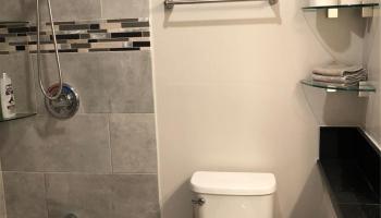 Fairway Villa condo # 709, Honolulu, Hawaii - photo 6 of 9