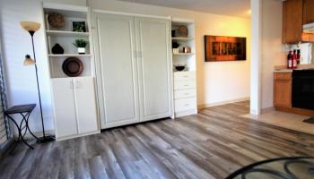 2345 Ala Wai Blvd Honolulu - Rental - photo 3 of 19