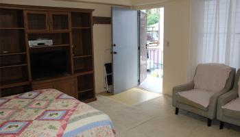 Kon Tiki Hotel Annex condo # 235, Honolulu, Hawaii - photo 3 of 13