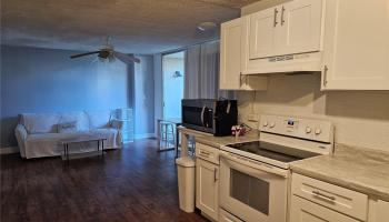 2355 Ala Wai Blvd Honolulu - Rental - photo 5 of 21