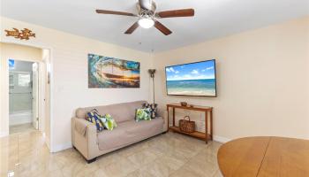 Hawaiian Crown condo # 201, Honolulu, Hawaii - photo 6 of 19