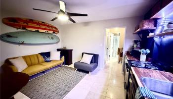 Hawaiian Crown condo # 204, Honolulu, Hawaii - photo 3 of 22