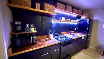 Hawaiian Crown condo # 204, Honolulu, Hawaii - photo 4 of 22