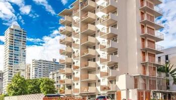 Hawaiian Crown condo # 304, Honolulu, Hawaii - photo 1 of 1