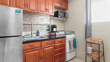 Hawaiian Crown condo # 702, Honolulu, Hawaii - photo 3 of 11