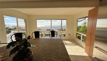 2368 St Louis Drive Honolulu - Rental - photo 5 of 22