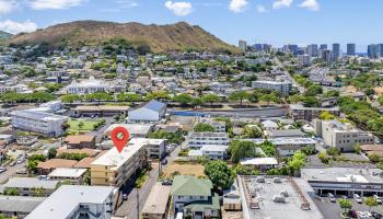 Nuuanu Place condo # 41, Honolulu, Hawaii - photo 2 of 24