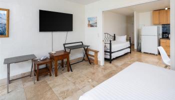 240 Liliuokalani Ave Honolulu - Rental - photo 5 of 14