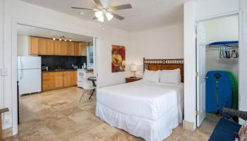 240 Liliuokalani Ave Honolulu - Rental - photo 6 of 14