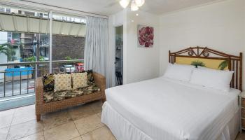 240 Liliuokalani Ave Honolulu - Rental - photo 4 of 11