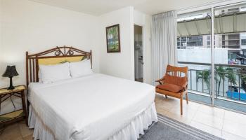 240 Liliuokalani Ave Honolulu - Rental - photo 4 of 11