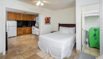 240 Liliuokalani Ave Honolulu - Rental - photo 6 of 11