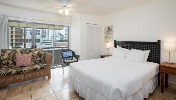 240 Liliuokalani Ave Honolulu - Rental - photo 4 of 11