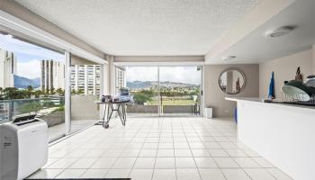 240 S Makee Rd Honolulu - Rental - photo 6 of 18