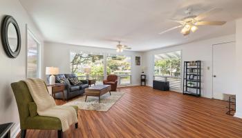 240  Puiwa Road Dowsett, Honolulu home - photo 2 of 25