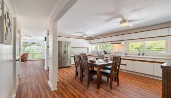 240  Puiwa Road Dowsett, Honolulu home - photo 4 of 25