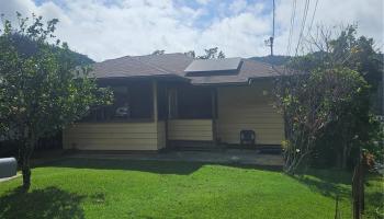 2405 Myrtle Street Honolulu - Rental - photo 2 of 9