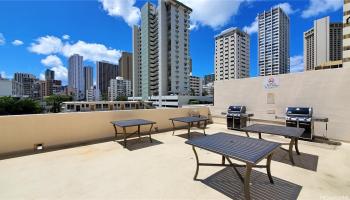 Waikiki Skytower condo # 2202, Honolulu, Hawaii - photo 5 of 7