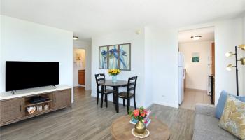 Waikiki Skytower condo # 2604, Honolulu, Hawaii - photo 4 of 24