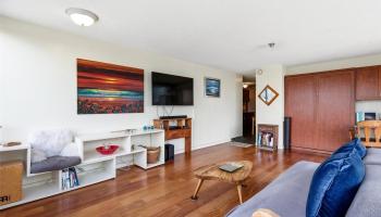 Waikiki Skyliner condo # 801, Honolulu, Hawaii - photo 3 of 18