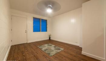 242 Kaiulani Ave Honolulu - Rental - photo 3 of 19