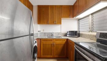 2421 Ala Wai Blvd Honolulu - Rental - photo 5 of 22