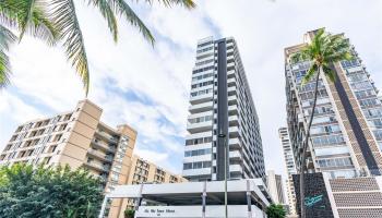 Ala Wai Townhouse condo # 902, Honolulu, Hawaii - photo 3 of 16