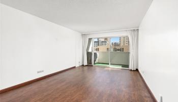 2421 Ala Wai Blvd Honolulu - Rental - photo 4 of 20