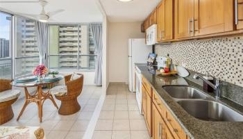 Waikiki Townhouse condo # 1804, Honolulu, Hawaii - photo 5 of 19