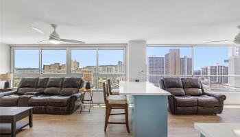 Waikiki Townhouse condo # 2204, Honolulu, Hawaii - photo 5 of 22