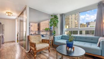 Waikiki Townhouse condo # 401, Honolulu, Hawaii - photo 2 of 17