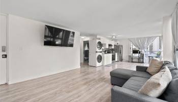 Waikiki Townhouse condo # 803, Honolulu, Hawaii - photo 4 of 16