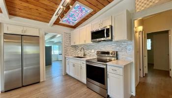 2422 Anihinihi St Pearl City - Rental - photo 3 of 17