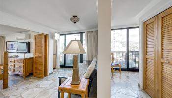 Bamboo condo # 1204, Honolulu, Hawaii - photo 5 of 17