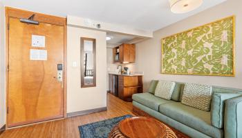 Bamboo condo # 705, Honolulu, Hawaii - photo 4 of 12