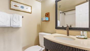 Bamboo condo # 705, Honolulu, Hawaii - photo 6 of 12