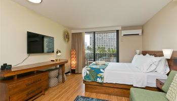 Bamboo condo # 708, Honolulu, Hawaii - photo 1 of 4