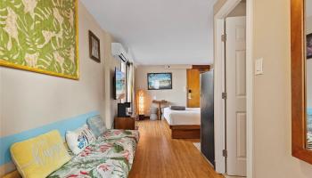 Bamboo condo # 901, Honolulu, Hawaii - photo 3 of 25