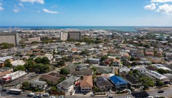 2429 School Street Honolulu - Multi-family - photo 2 of 25