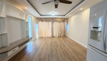 Terrace Towers condo # 106, Honolulu, Hawaii - photo 5 of 18