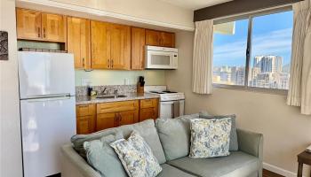 2440 Kuhio Ave Honolulu - Rental - photo 3 of 22